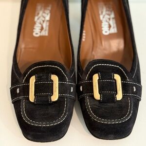 vintage Salvatore Ferragamo Black Suede Loafer Block Heel Gold Buckle Sz 10 B